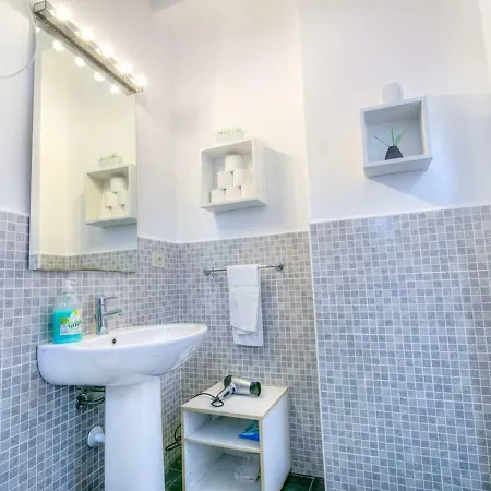 Liberty Apartment *
